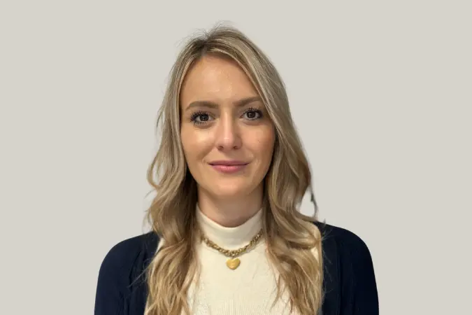 Alexandra Lawrence